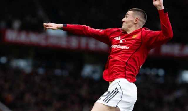 kaiyun-英超最新积分战报：曼联成功复仇，利物浦升到第4，维拉3连败