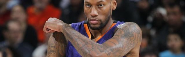 威姆斯的NBA生涯：效力5队却一事无成 NBA边缘人竟成CBA高水平外援